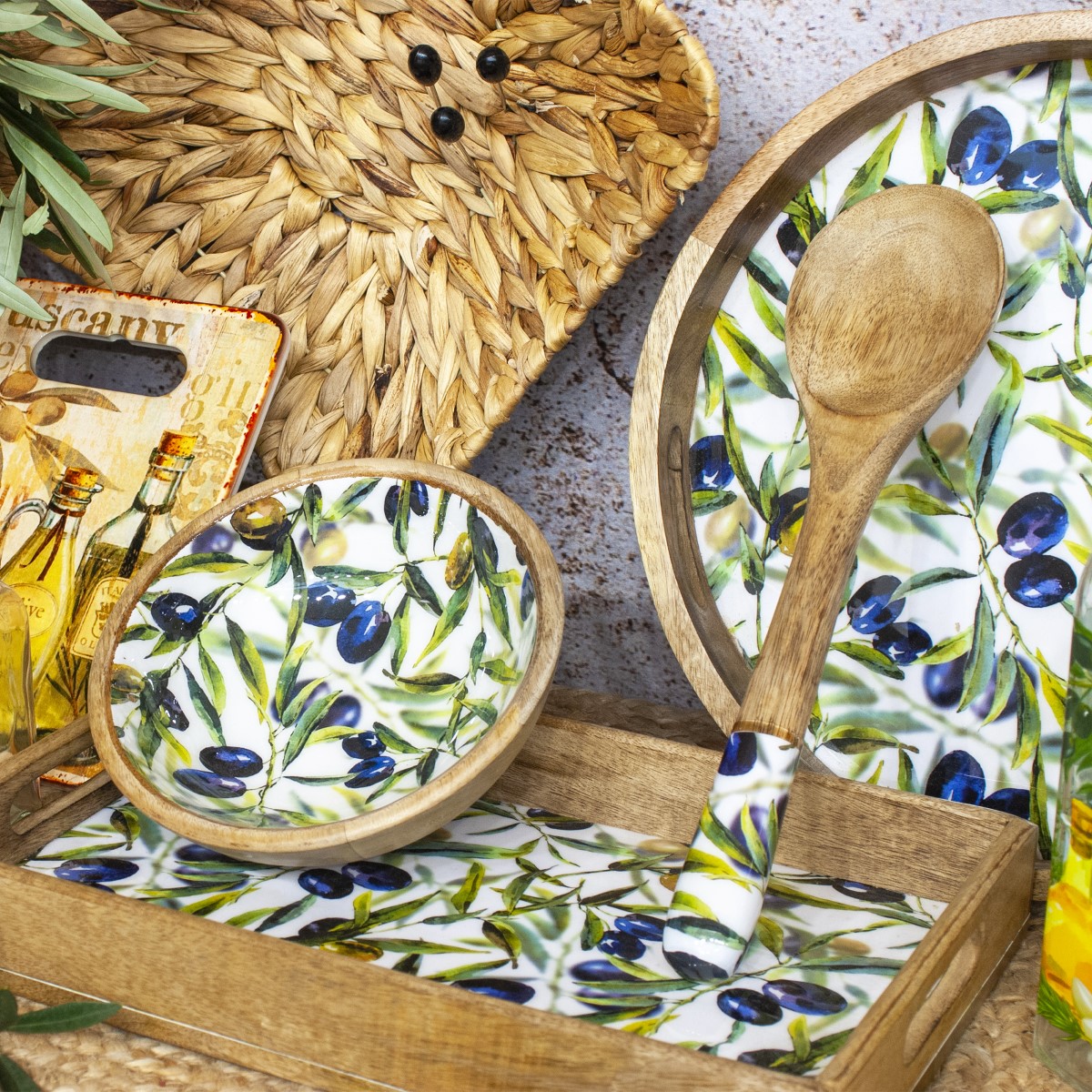 Mango wood bowl with olive motif, 20 cm - Image 4